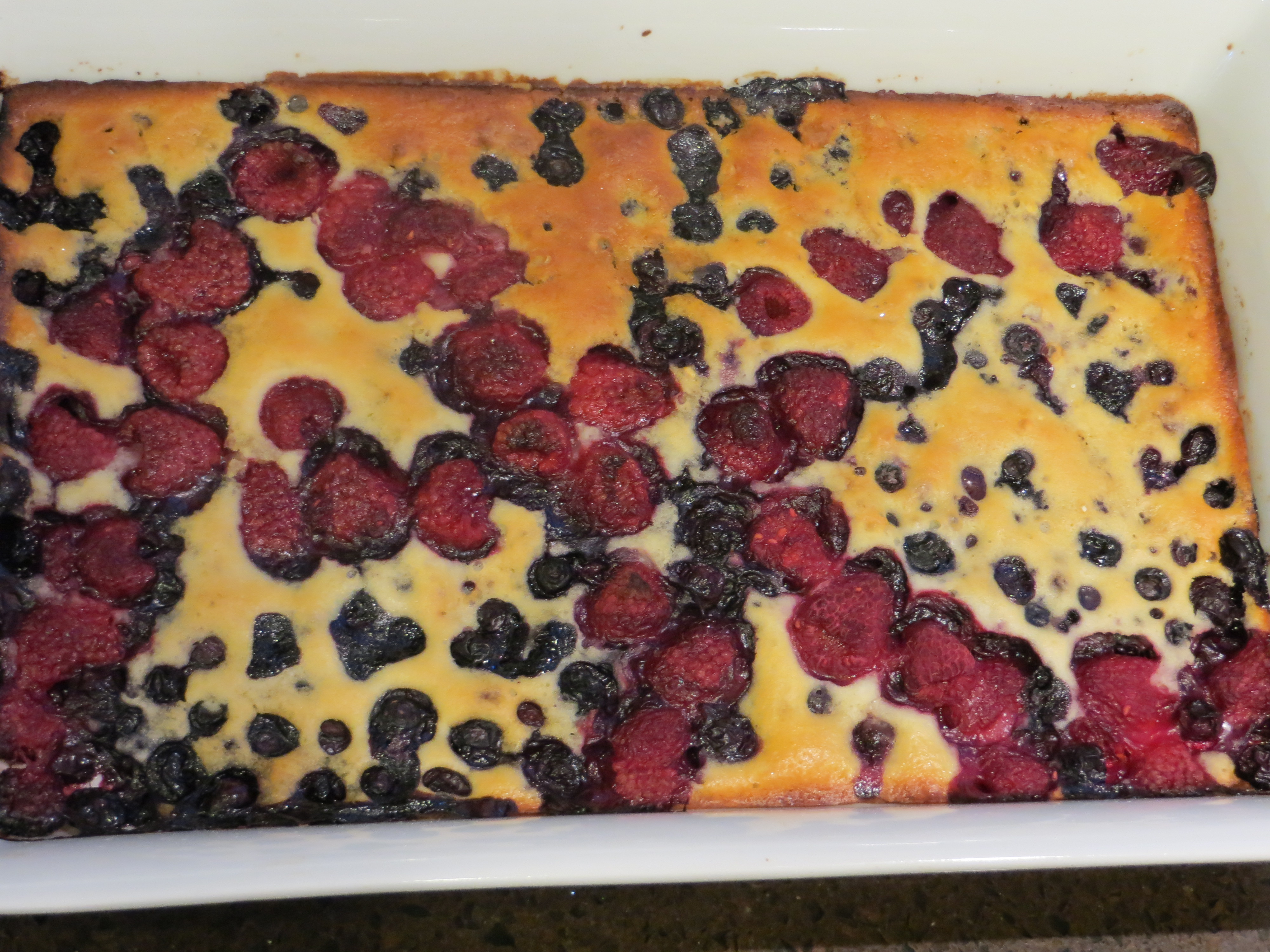 Momo's cobbler with an "A" and  a "C"